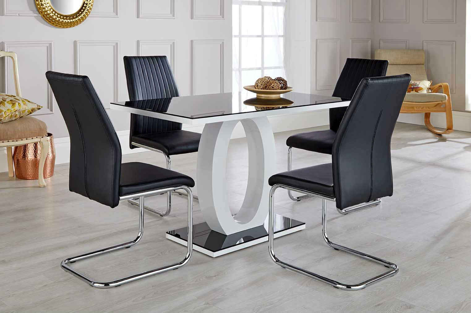 Montana Black High Gloss Dining Table with 4 Leather Chairs